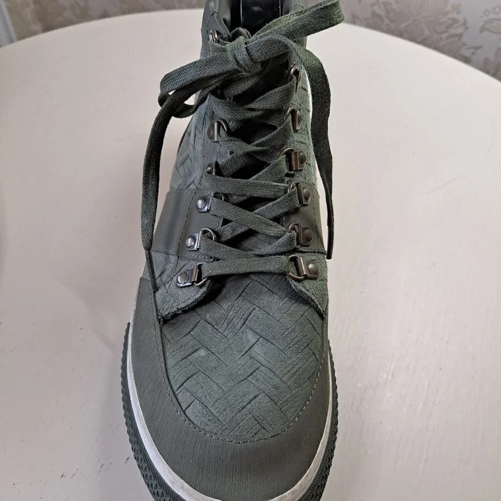 Generic Surplus Sierra Mens Size 10 Army Green Hi Top Suede Sneakers Basketweave
